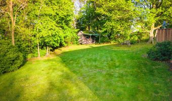 73 Cawley St, Bristol, CT 06010