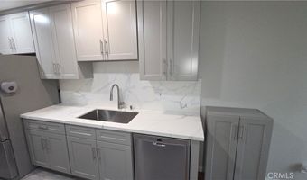 5400 Lindley Ave 105, Encino, CA 91316