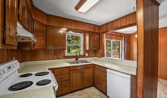 25 Miller Dr W, Beaufort, SC 29907