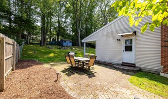 50 Dogwood Ln, Bristol, CT 06010