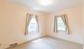 1405 Grand Ave, Ames, IA 50010