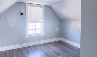 127 Congress St, Bangor, ME 04401