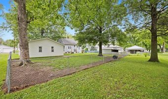 203 N Williams St, Albers, IL 62215