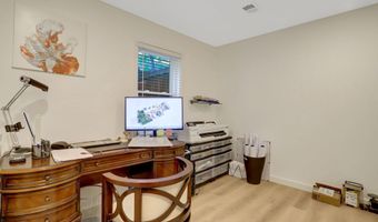 2113 N LINCOLN St, Arlington, VA 22207