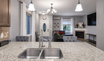 17610 SW AIDAN Ct, Beaverton, OR 97003