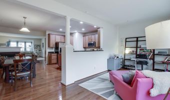 915 HALL STATION Dr, Bowie, MD 20721