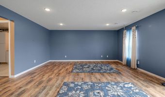 15174 Emory Cir, Apple Valley, MN 55124