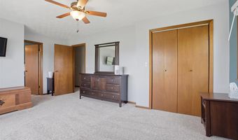 1895 Underwood Ave, Ainsworth, IA 52201