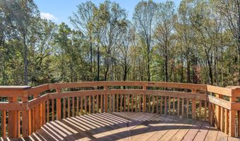 9209 VENDOME Dr, Bethesda, MD 20817