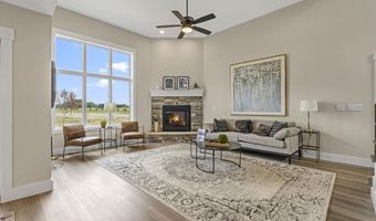 511 Caribou Xing, Auburn, IN 46706