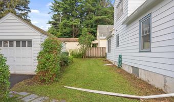 37 Bilodeau Ct, Burlington, VT 05401