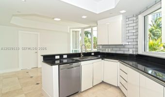 21050 NE 38th Ave 305, Aventura, FL 33180
