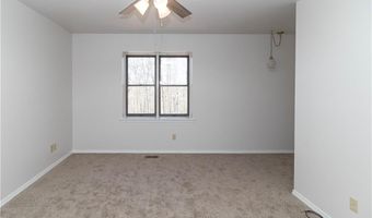 1 Sandon Ln, Bella Vista, AR 72715