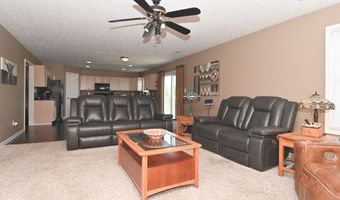 541 Yorktown Ln, Avon, IN 46123