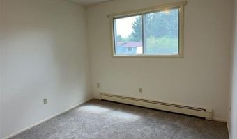1025 Aspen Dr, Cody, WY 82414