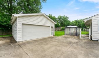 3350 Black Oak Ln, Austintown, OH 44511
