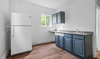 740 Fern St 4, Akron, OH 44307