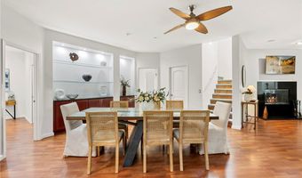 210 N Stage Coach Ln, Fallbrook, CA 92028