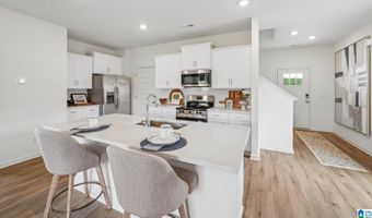 309 CREEK BEND Ln, Alabaster, AL 35007