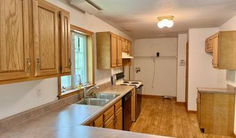 582 Stony Mountain Rd, Albrightsville, PA 18210