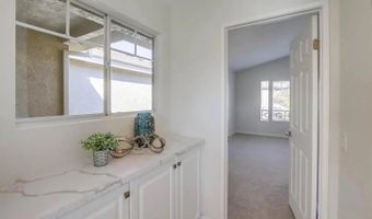 3717 Ruette De Vl, San Diego, CA 92130