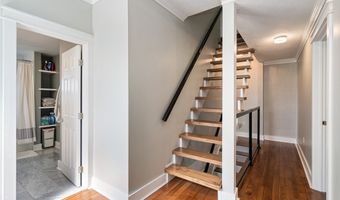 2316 Mission St, Airville, PA 15203