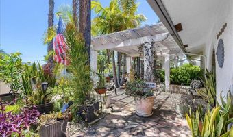 10162 Sierra Madre Rd, Spring Valley, CA 91977