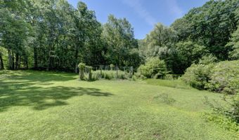 140 Old Willimantic Rd, Columbia, CT 06237