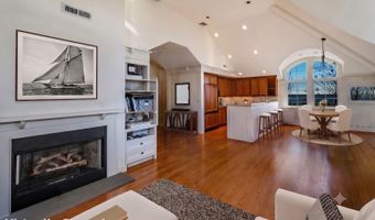 84 Johnsons Point Rd, Branford, CT 06405