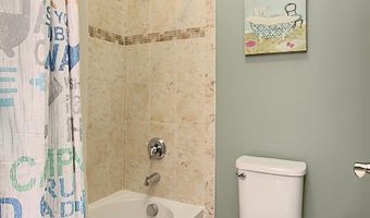 21264 FAIRHUNT Dr, Ashburn, VA 20148