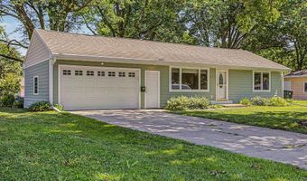 623 River Oak Dr, Ames, IA 50010