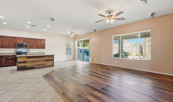 146 W BLUE LAGOON Dr, Casa Grande, AZ 85122