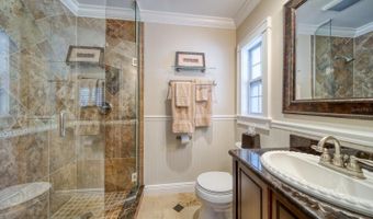 1666 ROBIN HOOD Ln, Clearwater, FL 33764