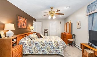 36 Primrose Ln 36, North Providence, RI 02904