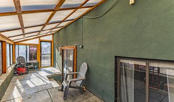 908 MOUNTAIN VIEW Dr, Aztec, NM 87410