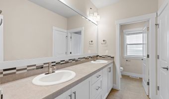 16649 SW FRIENDLY Ln, Beaverton, OR 97007
