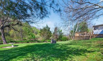 230 Cherry Ln, Bastian, VA 24314