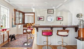 2 Harbor View Dr, Newport, RI 02840
