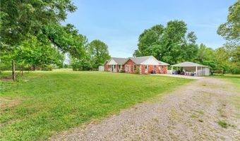 2511 New Town Rd, Alma, AR 72921