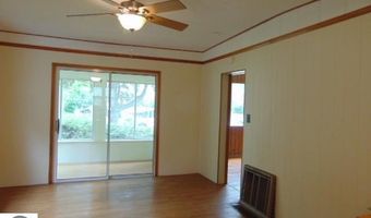 422 E Walnut St, Alma, MI 48801