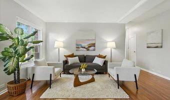 3504 MARTHA CUSTIS Dr 315, Alexandria, VA 22302