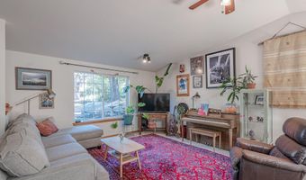 2653 NE Genet Ct, Bend, OR 97701