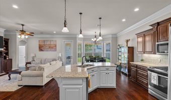 227 Morgan Ct, Benton, LA 71006