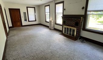 986 S East St #A, Amherst, MA 01002