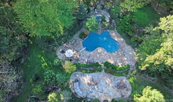 191 Cherry Ln, Airmont, NY 10952