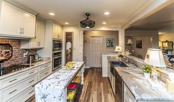 155 W SQUIRE'S Grv, Atoka, TN 38004