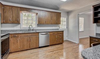 2048 Heritage Ct, Asheboro, NC 27203