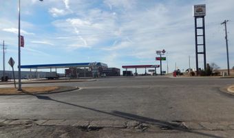 2207 N Buckeye Ave, Abilene, KS 67410