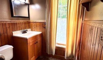41 Brooklyn St, Angelica, NY 14709