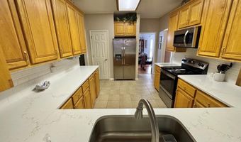 306 Hickory Ln, Batesville, MS 38606